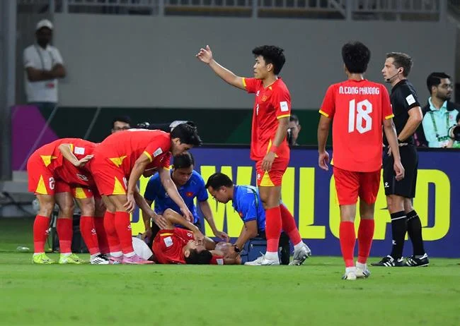 Hình ảnh thể hiện sứ mệnh và tầm nhìn phát triển của f18678 ios